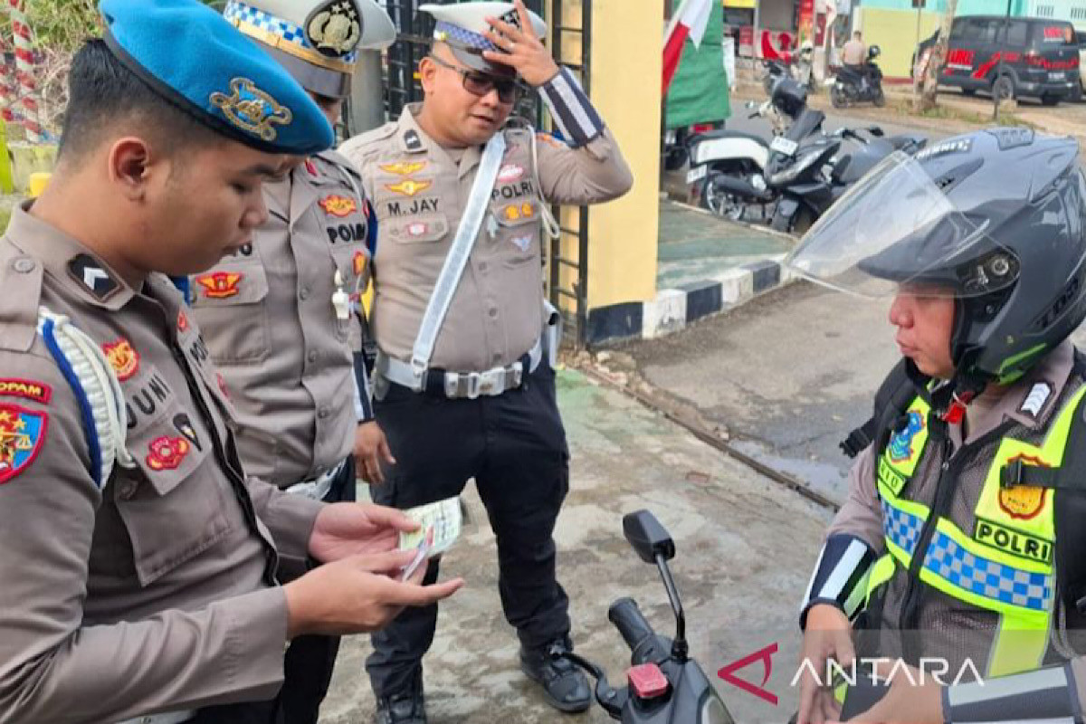 Polda Kalsel Disiplinkan Anggota di Operasi Patuh Sebelum ke Masyarakat
