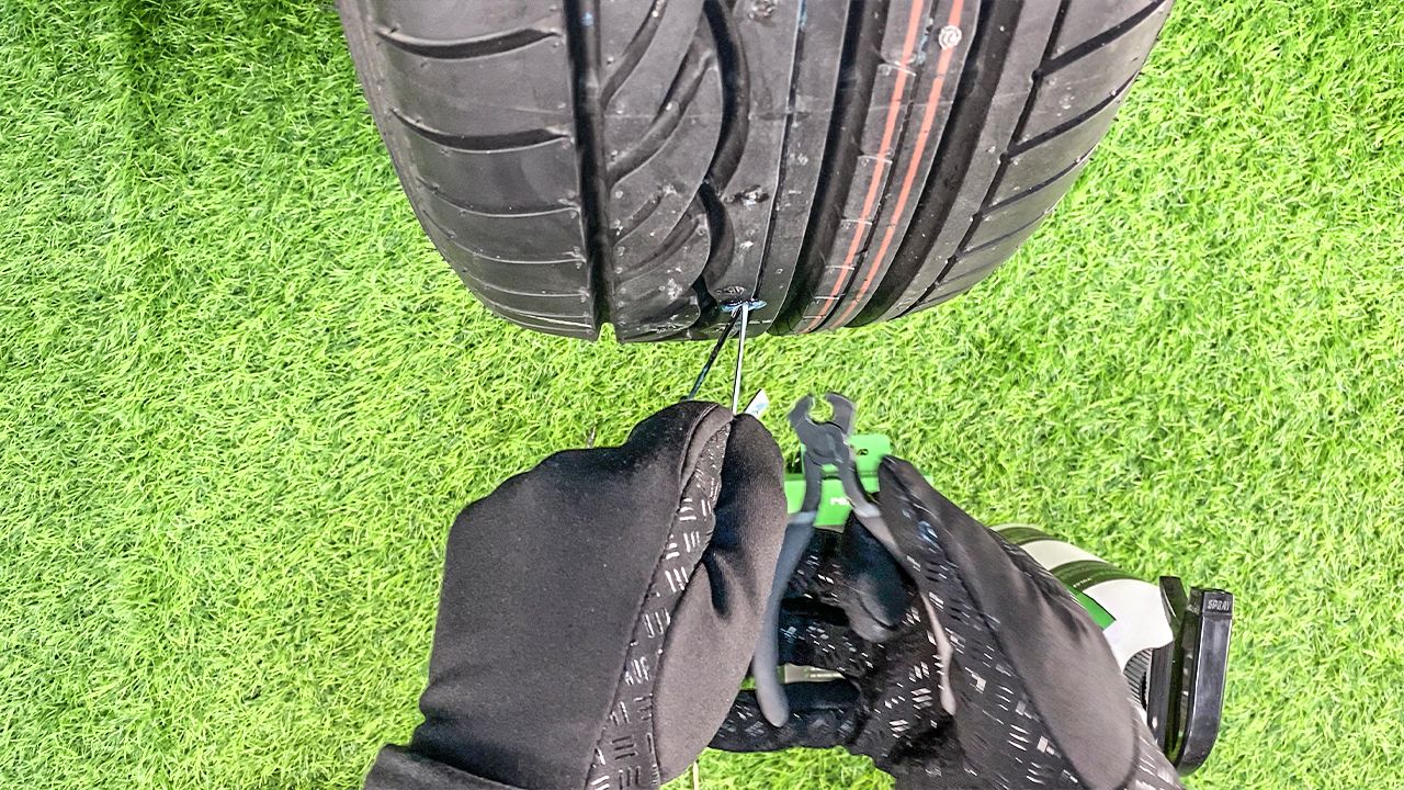 'reXpair - An Easy, Quick & Permanent fix for tubeless tire punctures ...