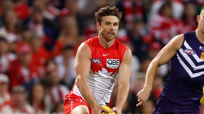 Swans champion's retirement confirms brutal premiership reality