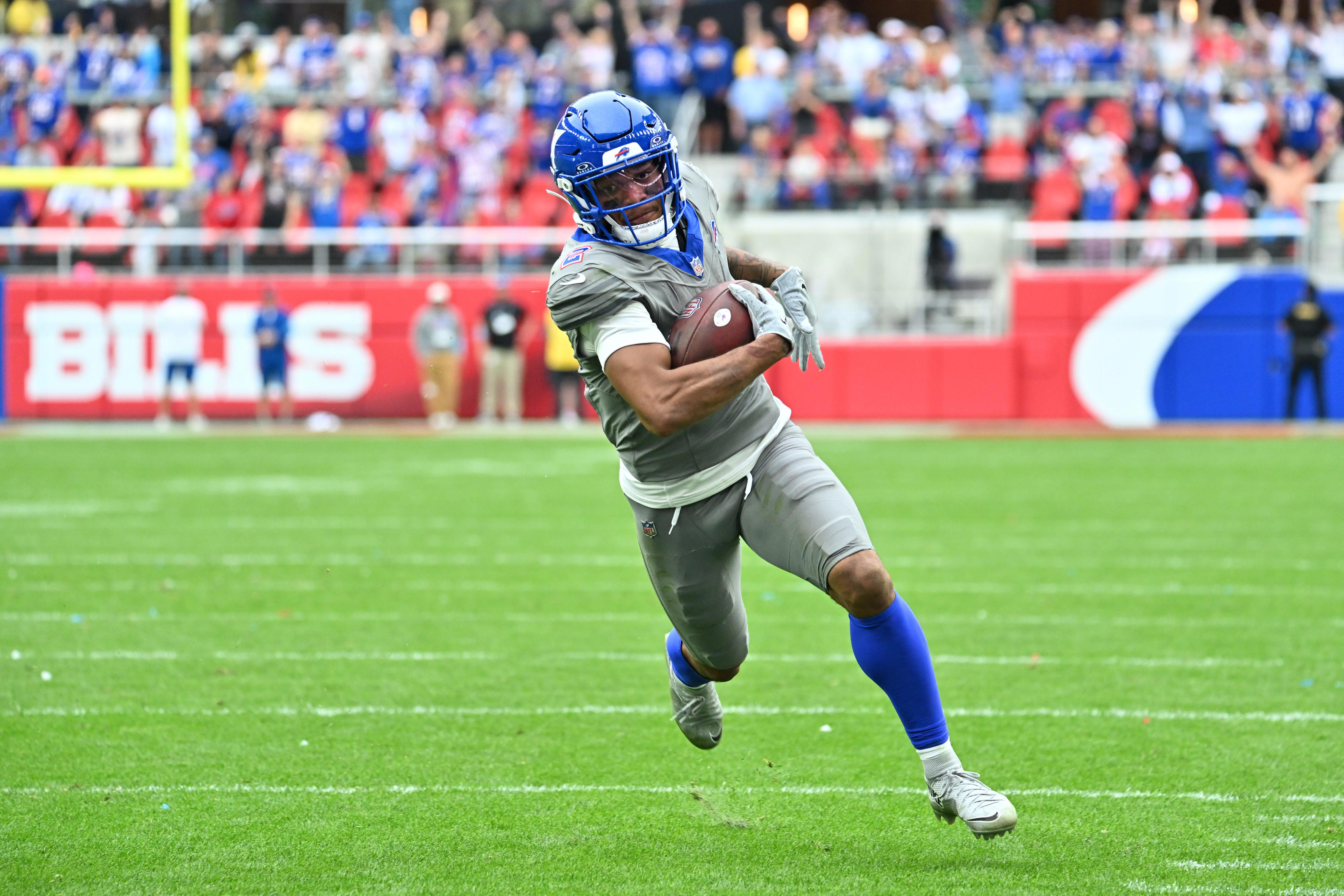 DJ Moore remains limited at practice