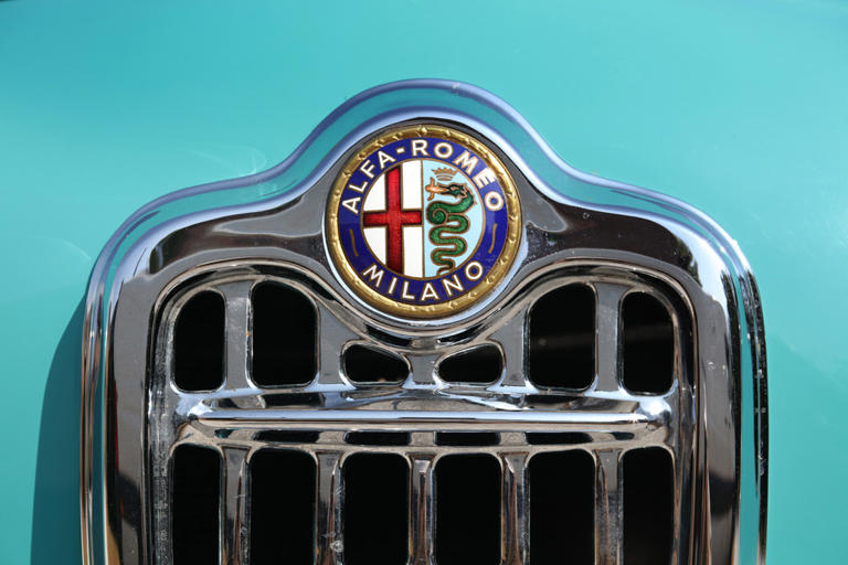 Be stunned by this unique Alfa Romeo Giulietta Sprint