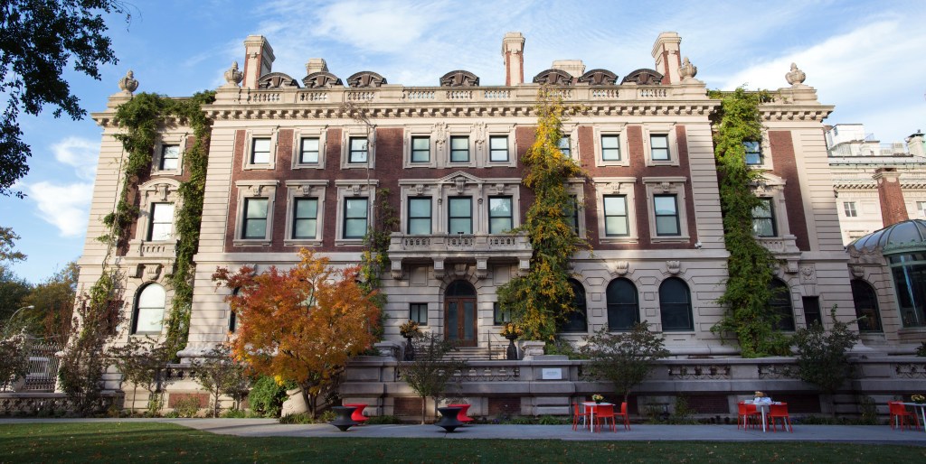 House Republicans demand information on Smithsonian's curatorial process
