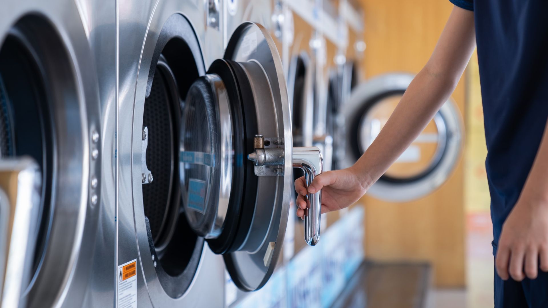 5 services that lower-income people pay for that the rich and middle ...