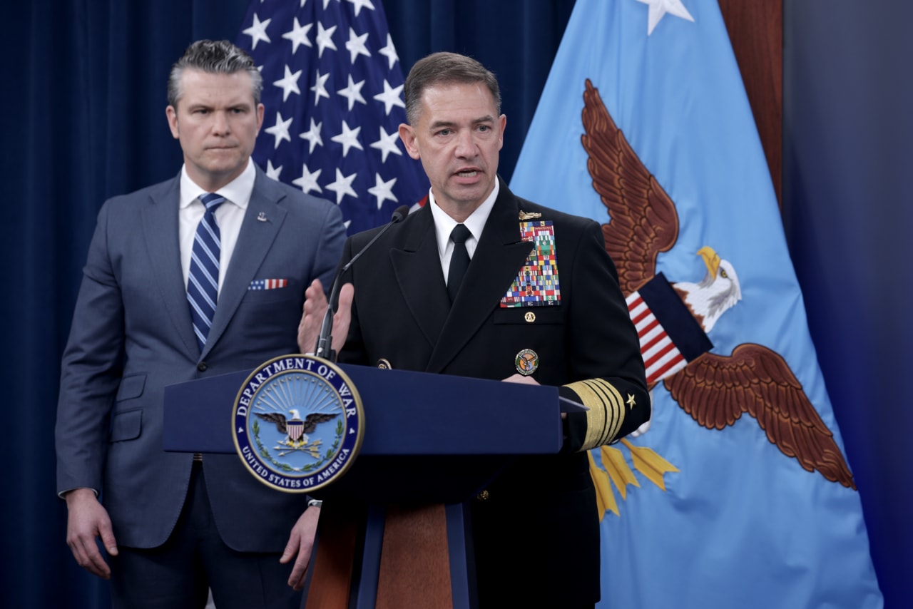 Top admiral briefs Trump on Iran attack options