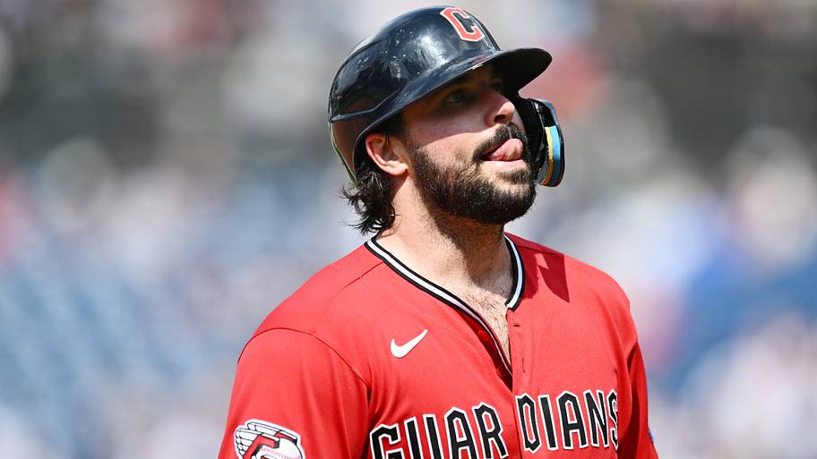 Austin Hedges' potential farewell to Cleveland at Cavaliers game ...
