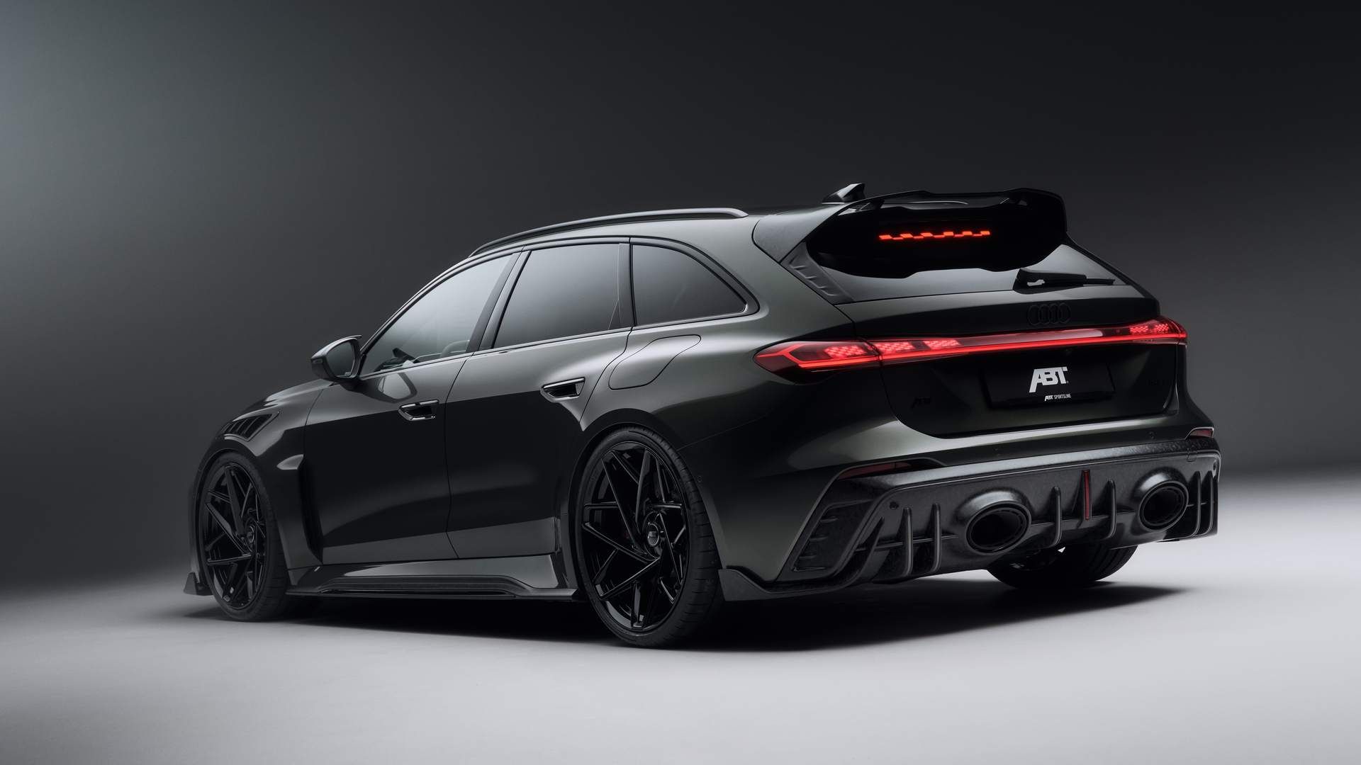 This 700-hp Audi RS5 wagon thinks it's a Porsche 911 GT3