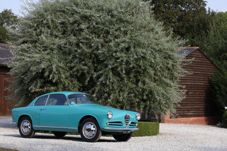 Be stunned by this unique Alfa Romeo Giulietta Sprint