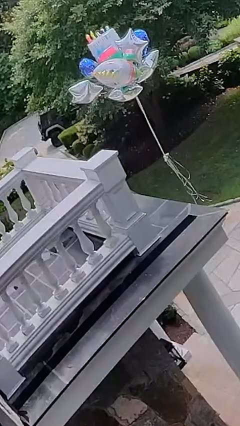 Birthday balloon delivery goes wrong