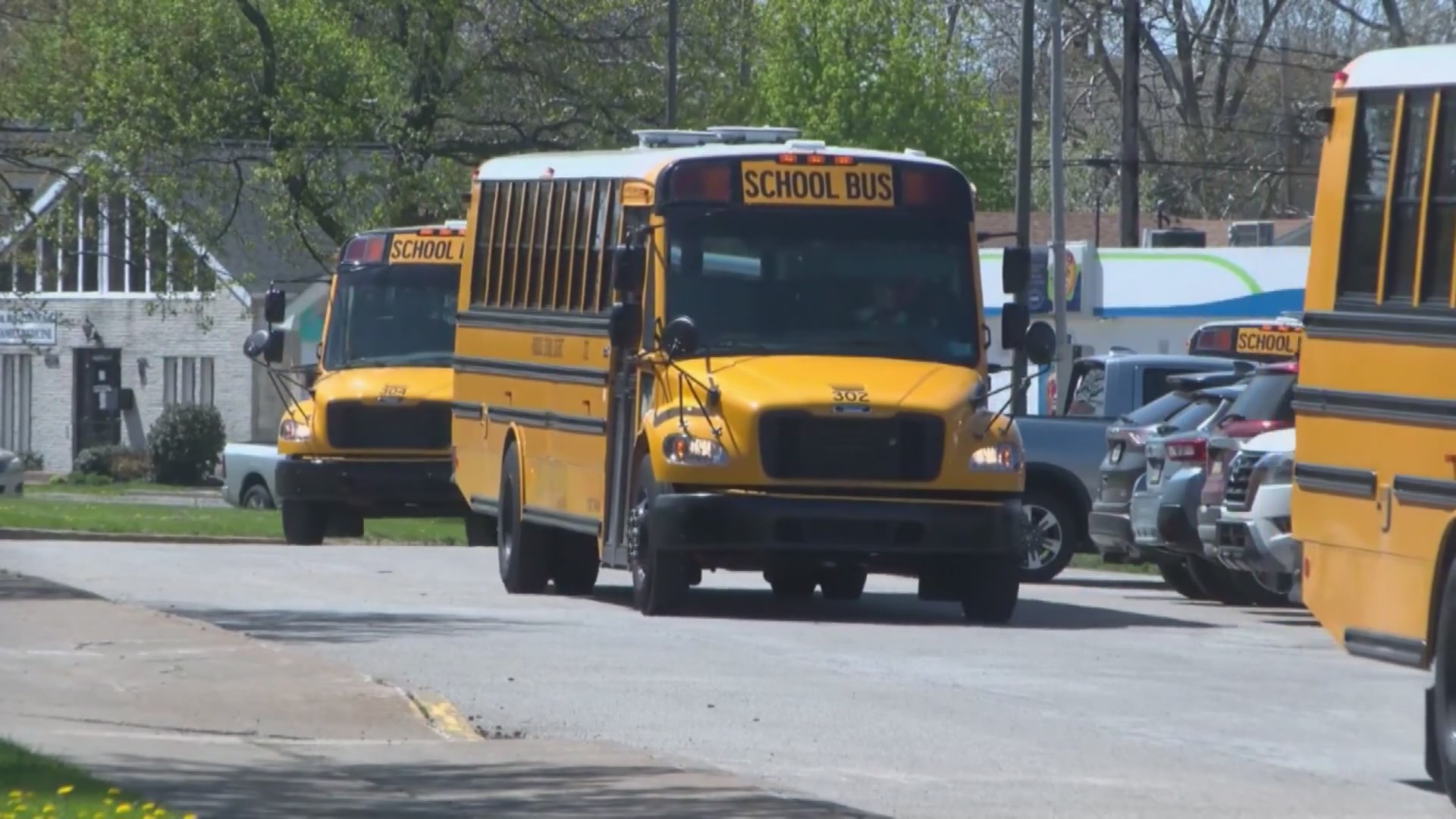 New state law increases stop distance behind school busses | 28/22 News