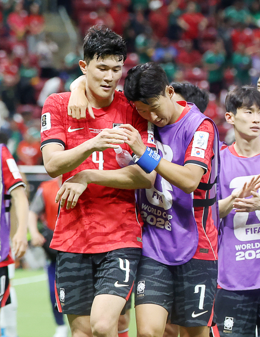 내분설 선 그은 모레노…손흥민-96라인 웃으며 뛸까