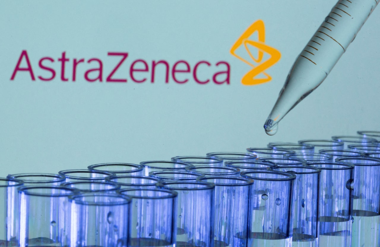 AstraZeneca posts revenue, profit growth on strong cancer-drug sales