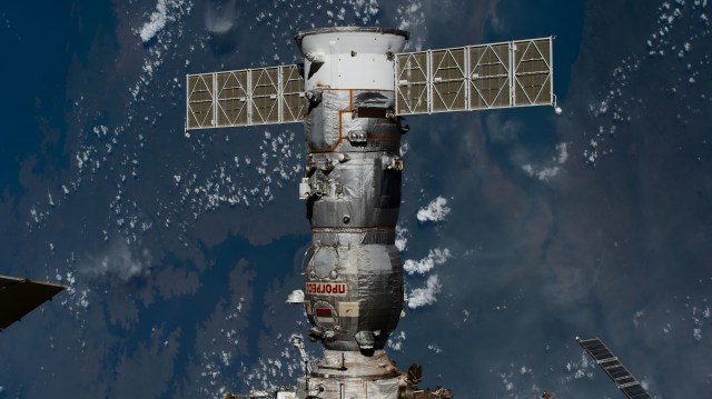 Russia seals leaking International Space Station chamber, complicating ...