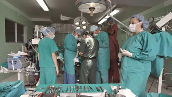 BMC contract health workers get 180 days of paid maternity leave, end ...