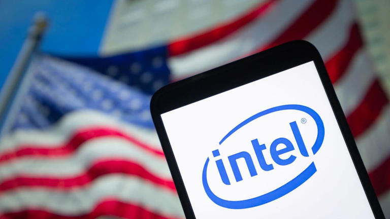 US stock futures fall as AMZN, INTC earnings trigger tech sell-off ...