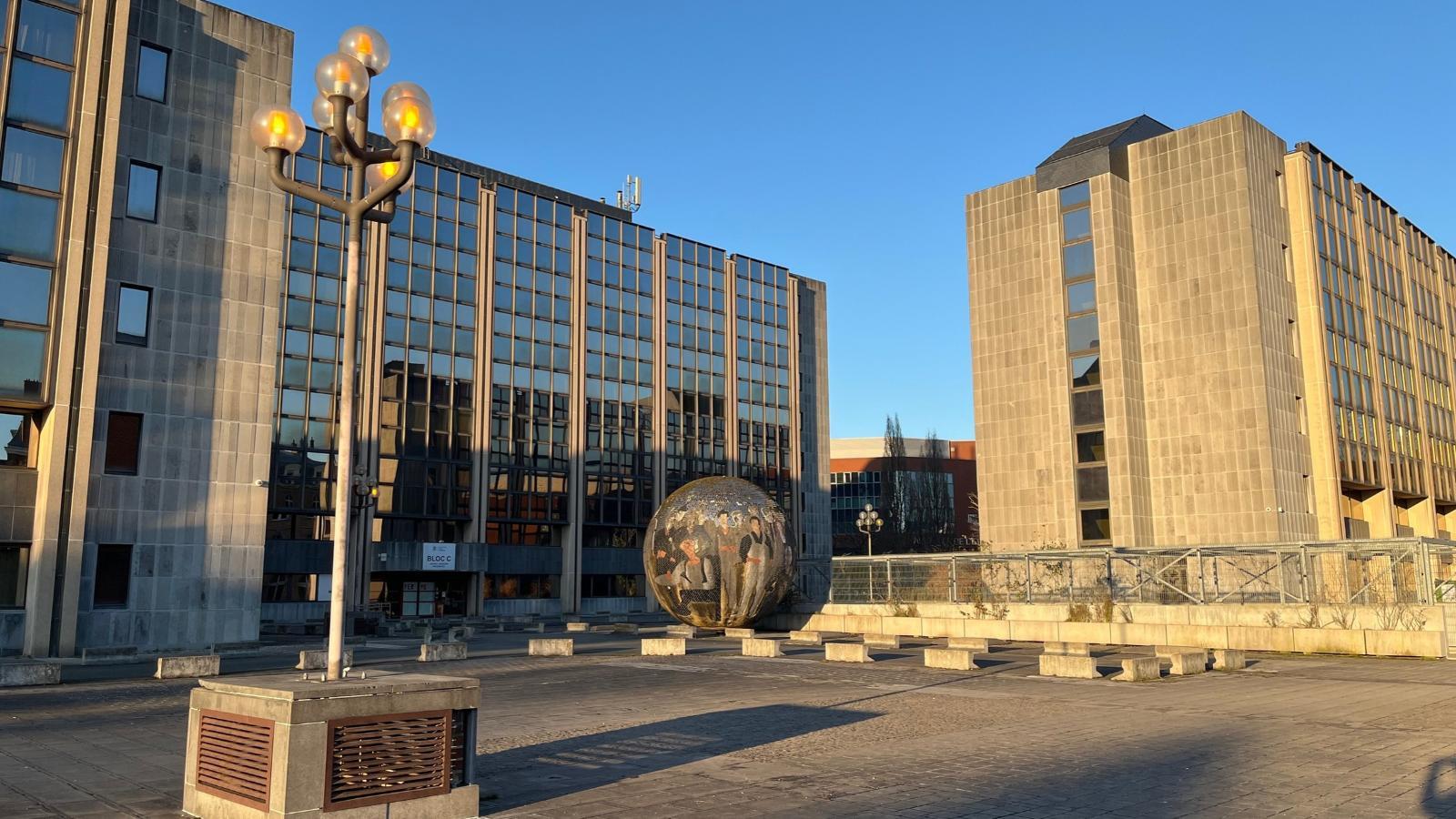 Belgium's tax portal goes dark after cyberattack, forcing government to ...