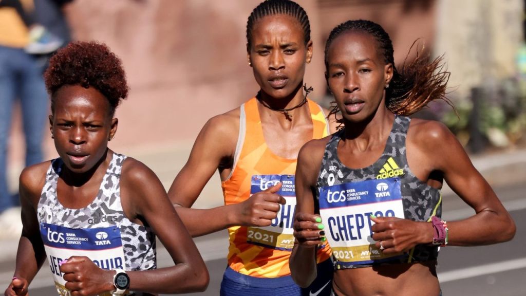 Pro marathoners grapple with the sport's pervasive doping problem