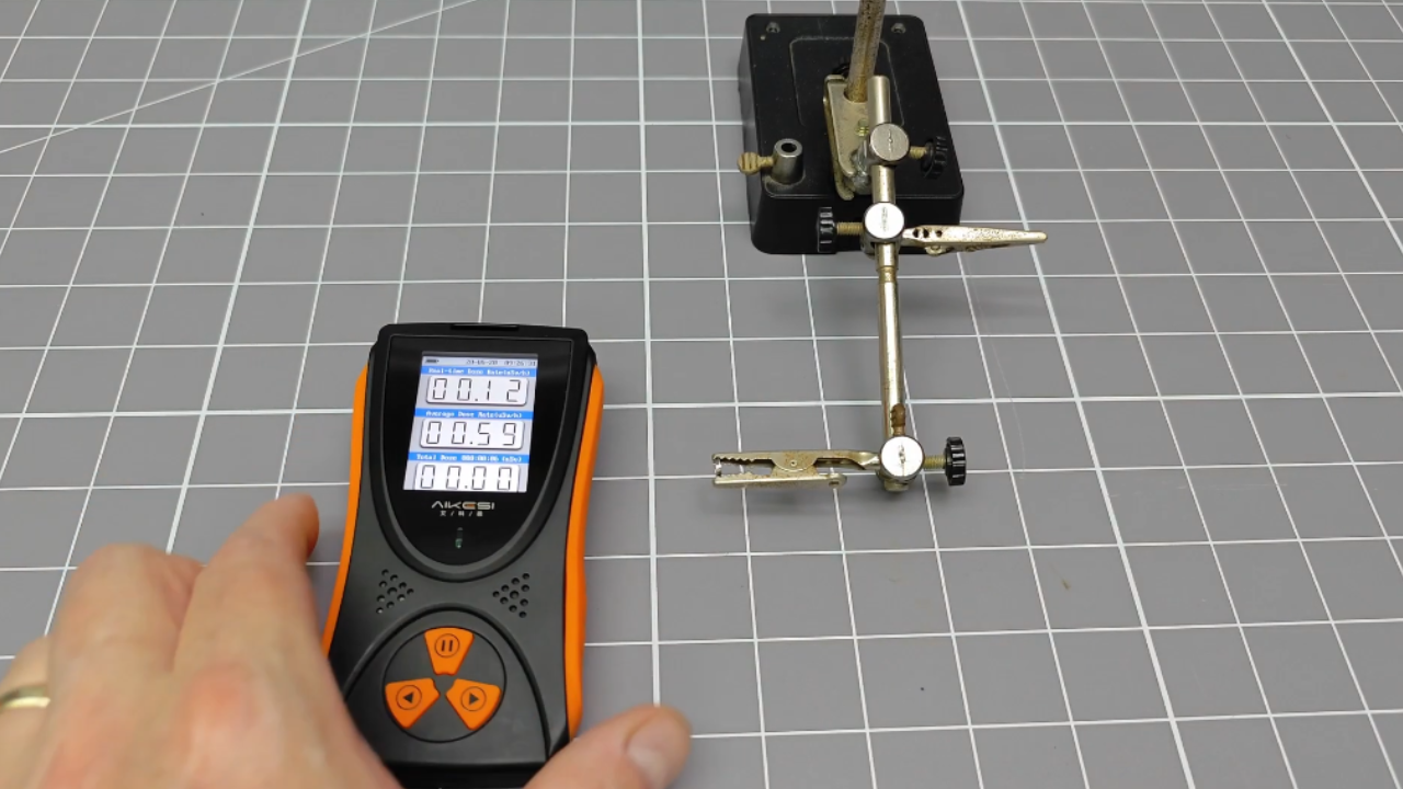 Evaluating geiger counter accuracy and key features