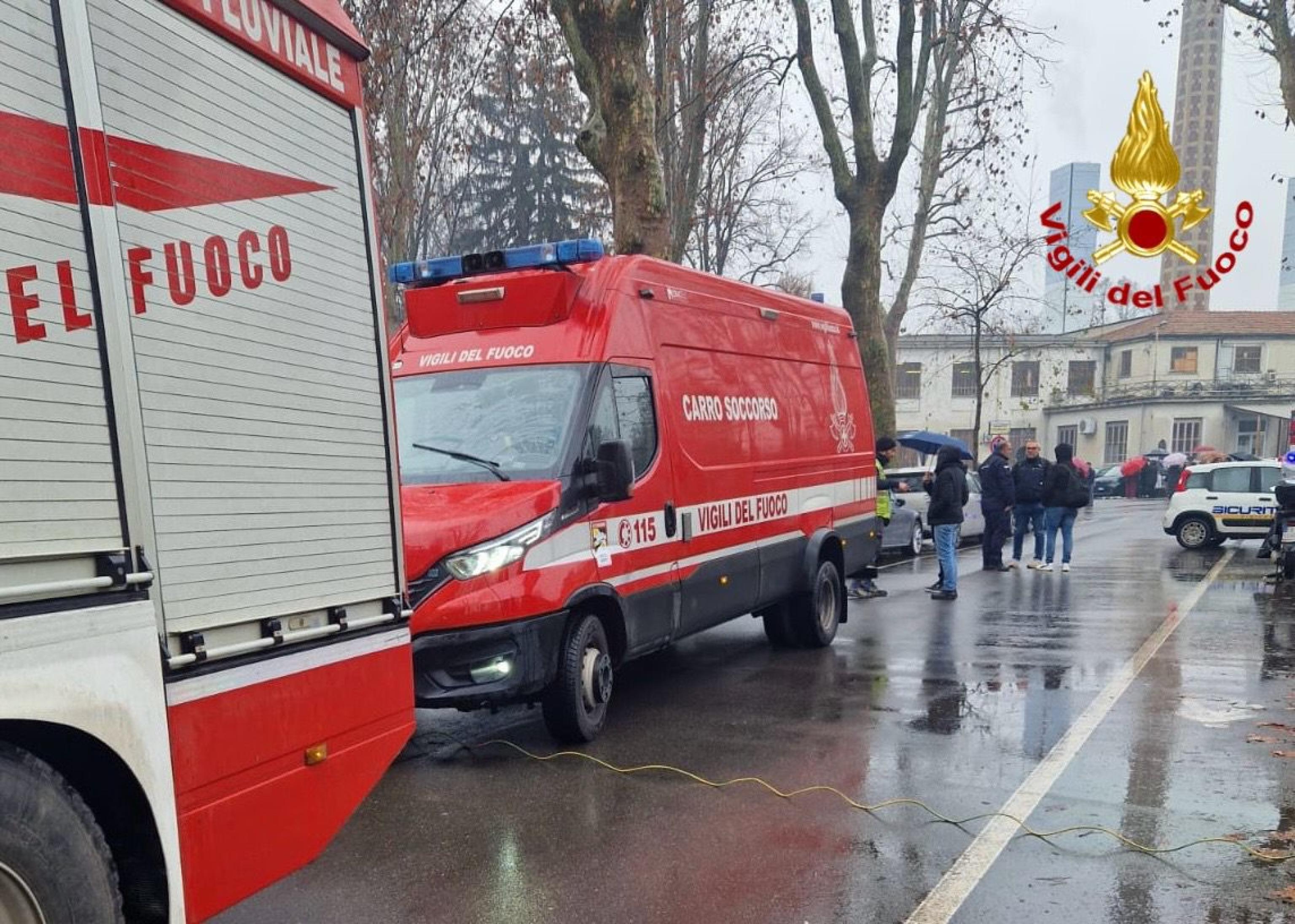 Incendio in appartamento a Savona, grave un anziano