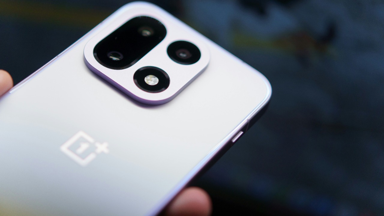 Answering a voice call could hand over an Android phone, and Telegram ...
