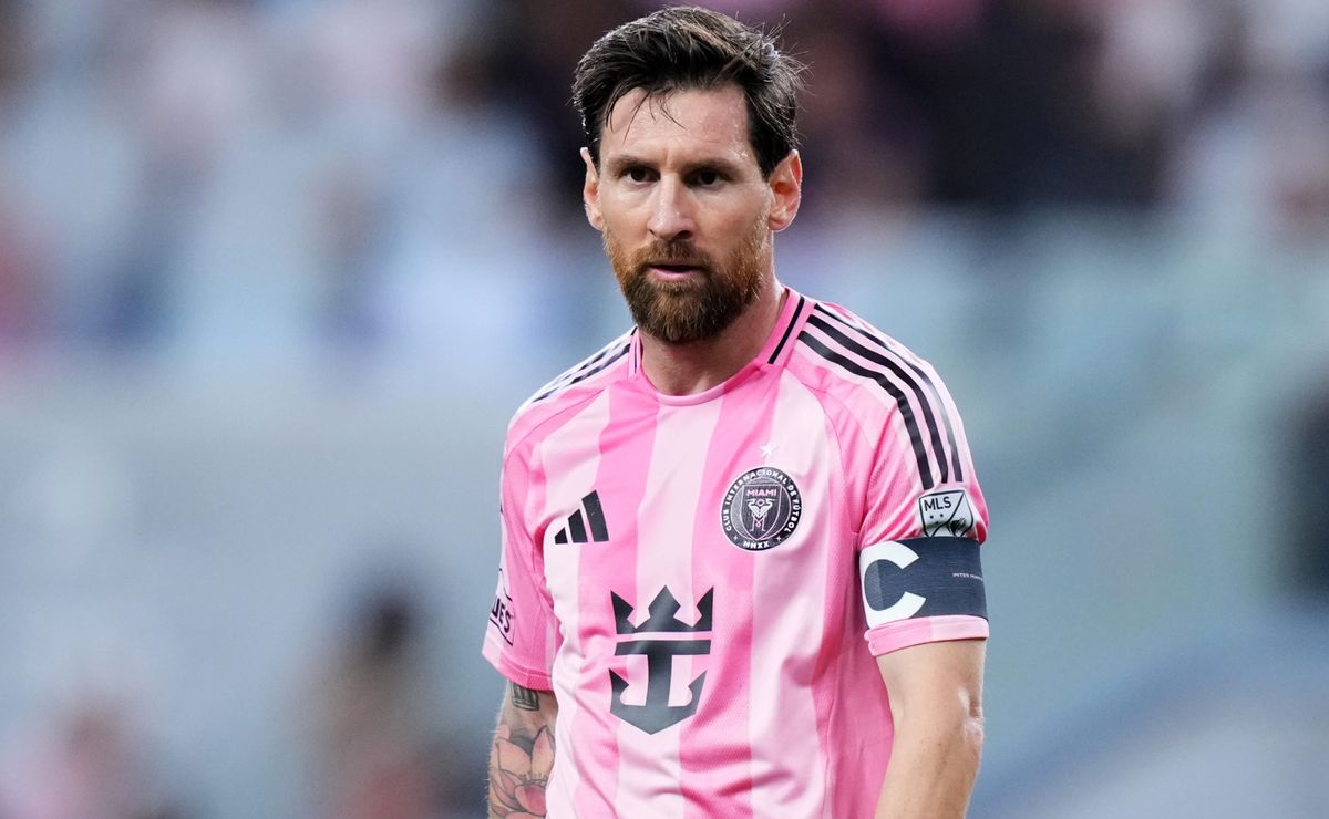 Report: Lionel Messi likely to sign Inter Miami extension, dispel ...