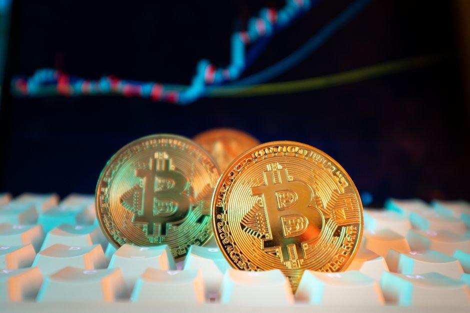 Bitcoin Core corrige 3 fallas, pero quedan nodos expuestos