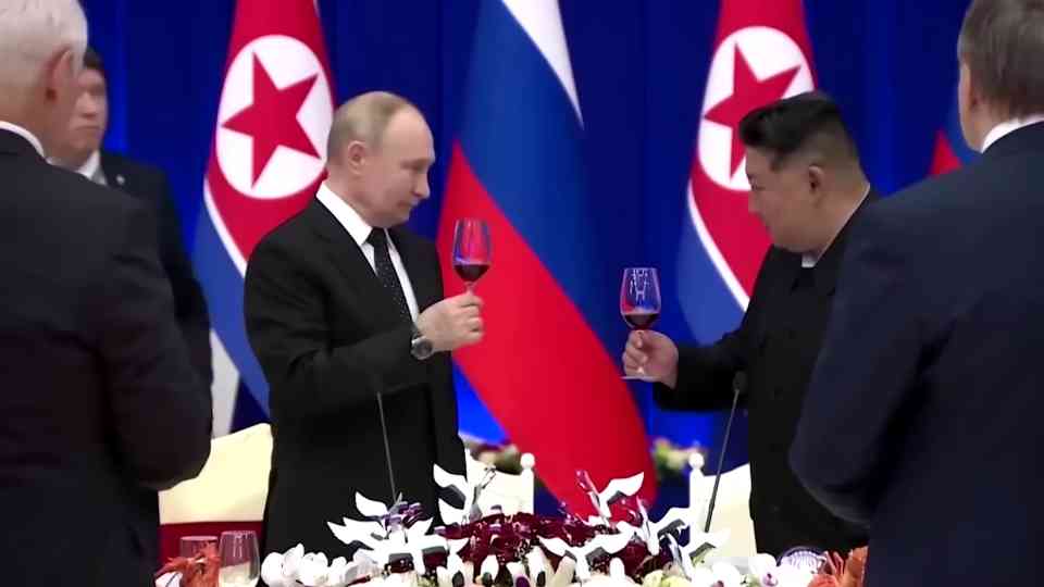 North Korea reportedly sent Russia 3 million artillery shells - how Kim ...