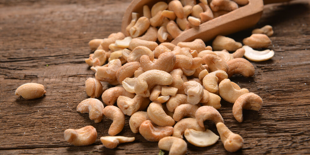 Eating cashews for four weeks had an unexpected effect on cholesterol