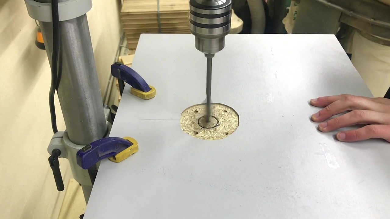 How to build a DIY router table for a workshop