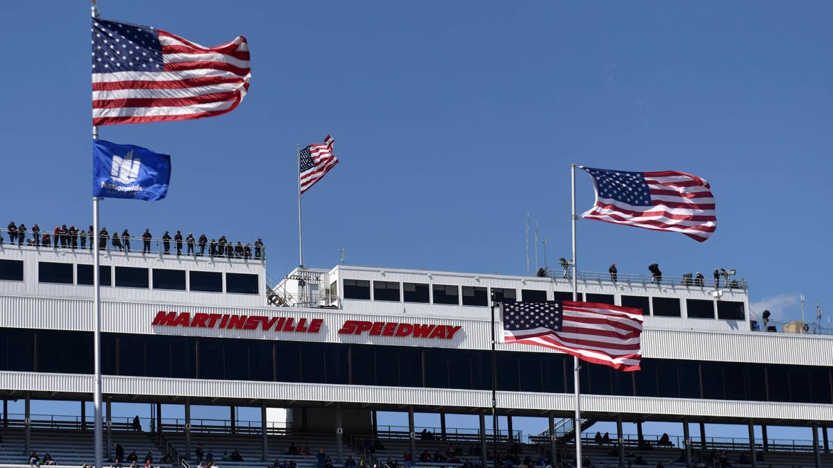 NASCAR driver announces bad news hours before Martinsville race