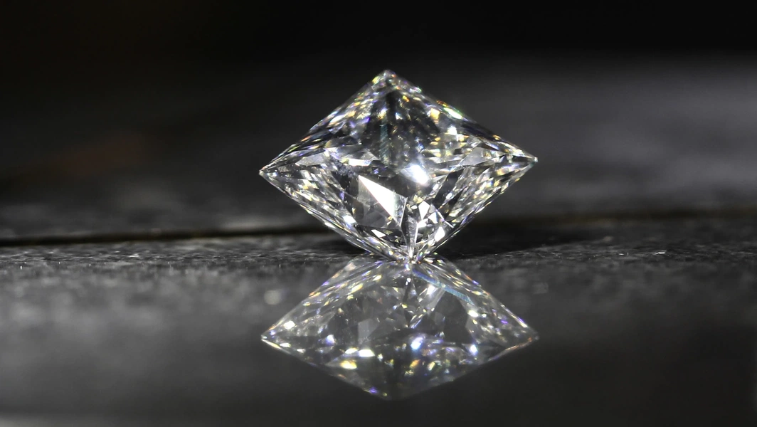 The Diamond Store launches early half-price lab diamond sale