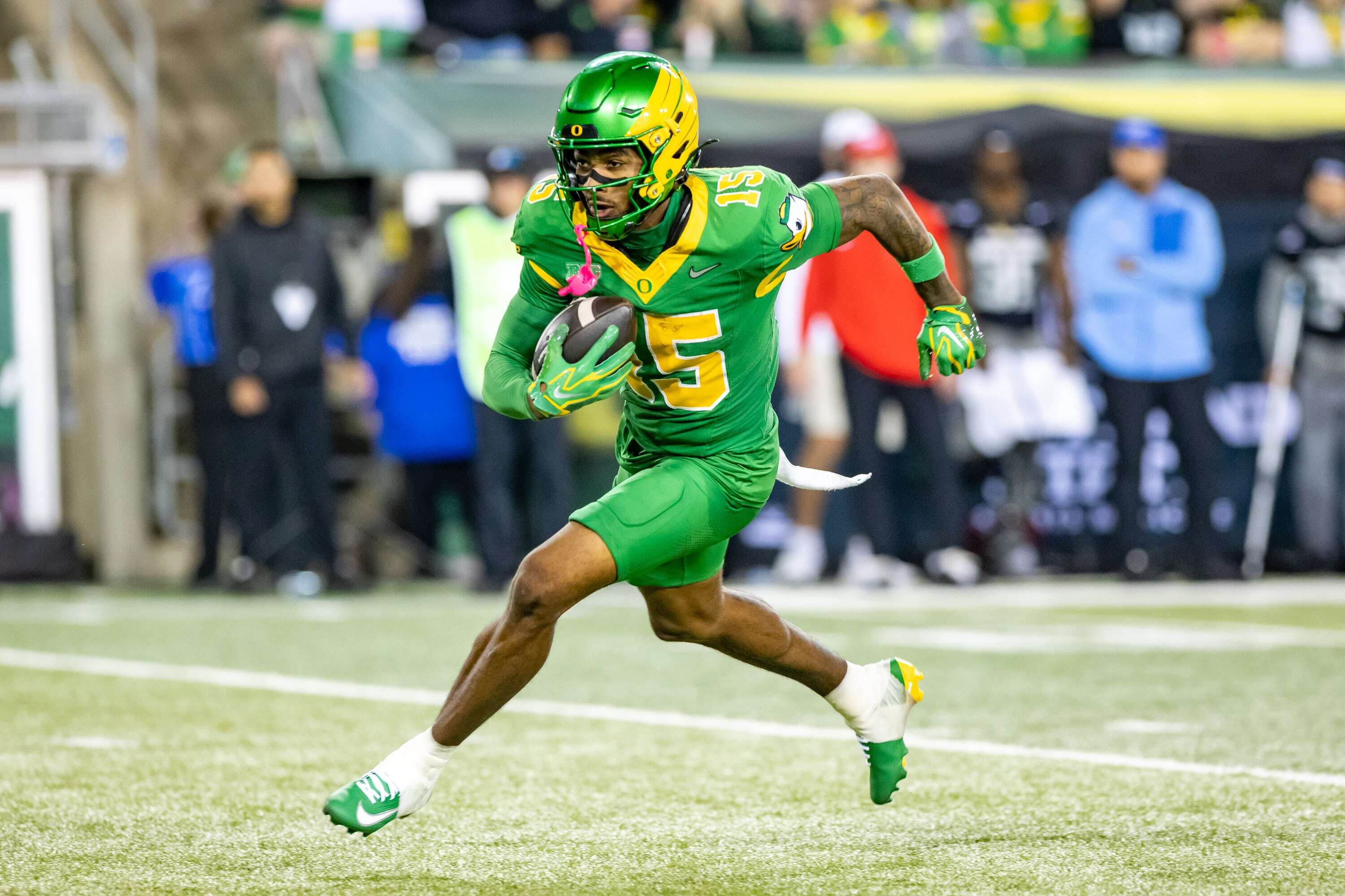 Oregon freshman Messiah Hampton a late scratch for second straight week