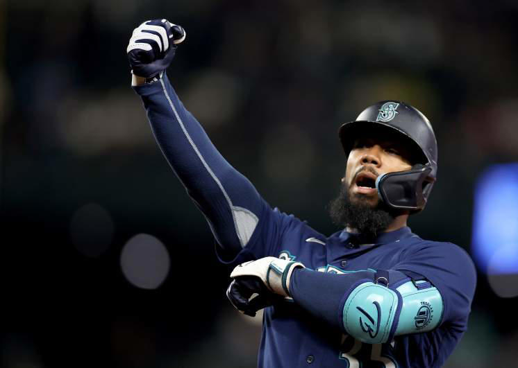 Seattle Mariners trade speculation suggests unexpected reunion