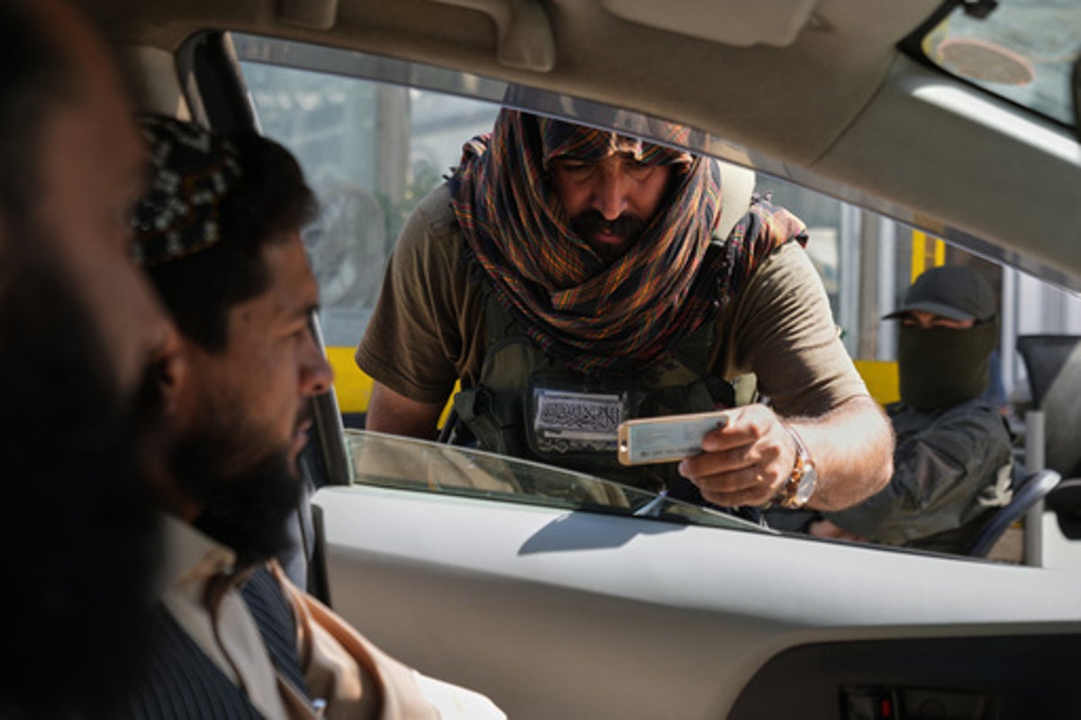 Trump plans to deport dozens of Afghans back to the Taliban