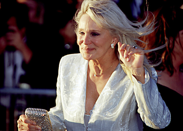Tak wygląda dziś aktorka Joan Collins. Alexis z serialu Dynastia ma już ...