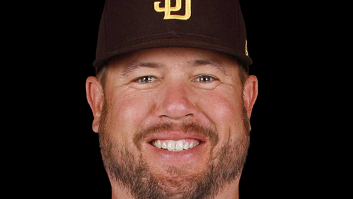 Diamondbacks lands news bullpen coach from Padres