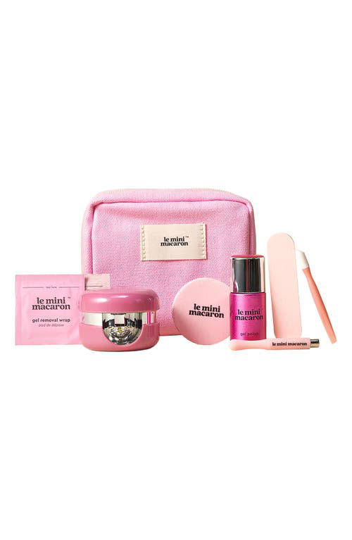 Le migliori mini size dei prodotti beauty che stanno nel palmo di una mano