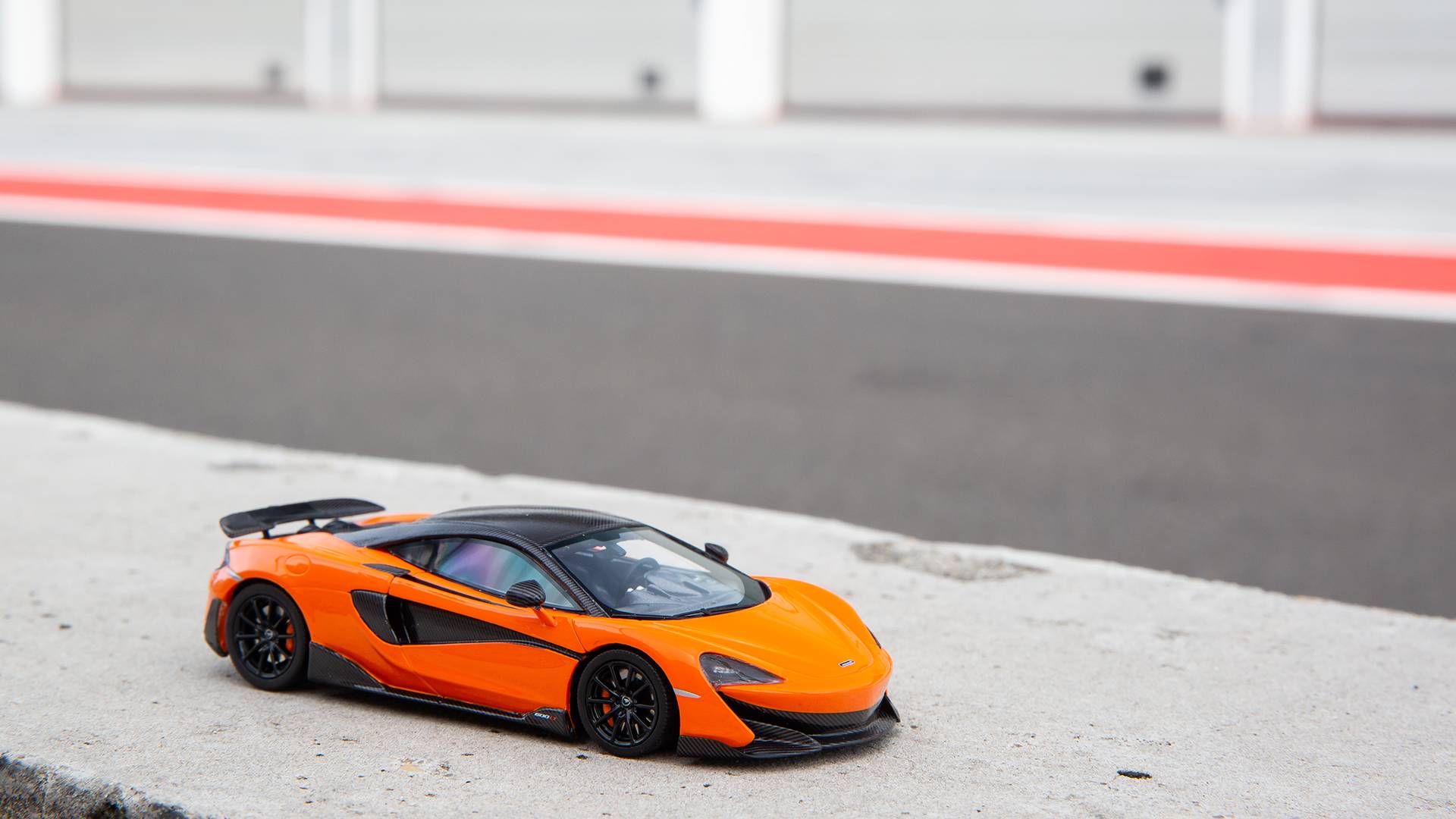 McLaren特注 1/43 McLaren 600LT Myan Orange McLaren 600LT (Myan Orange) | AUTOart