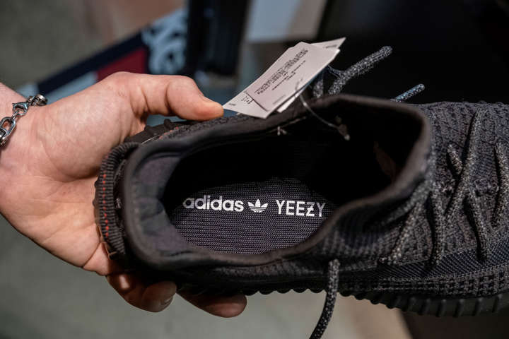 Yeezy Boost 350 V2 black: Websites crash as fans queue for Yeezy Boost 350 V2 black: Websites crash as fans queue for