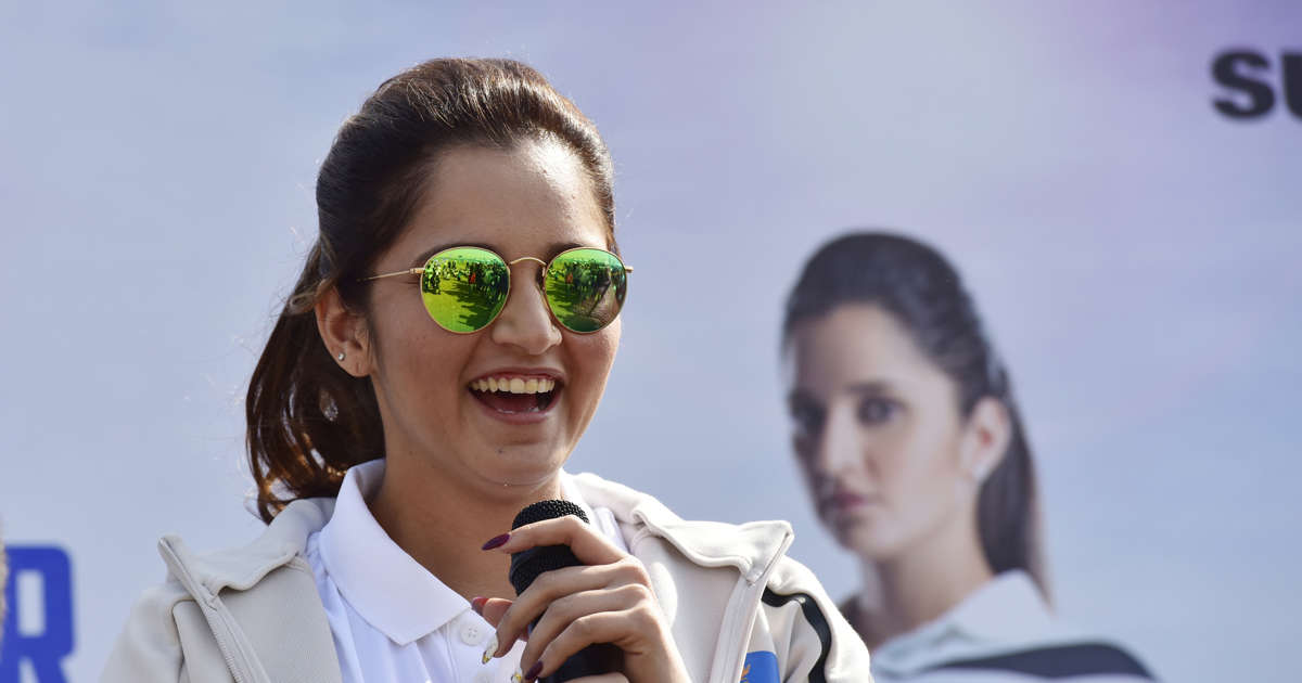 Sania Mirza Comes To Hasan Ali S Rescue After Netizen Trolls Him
