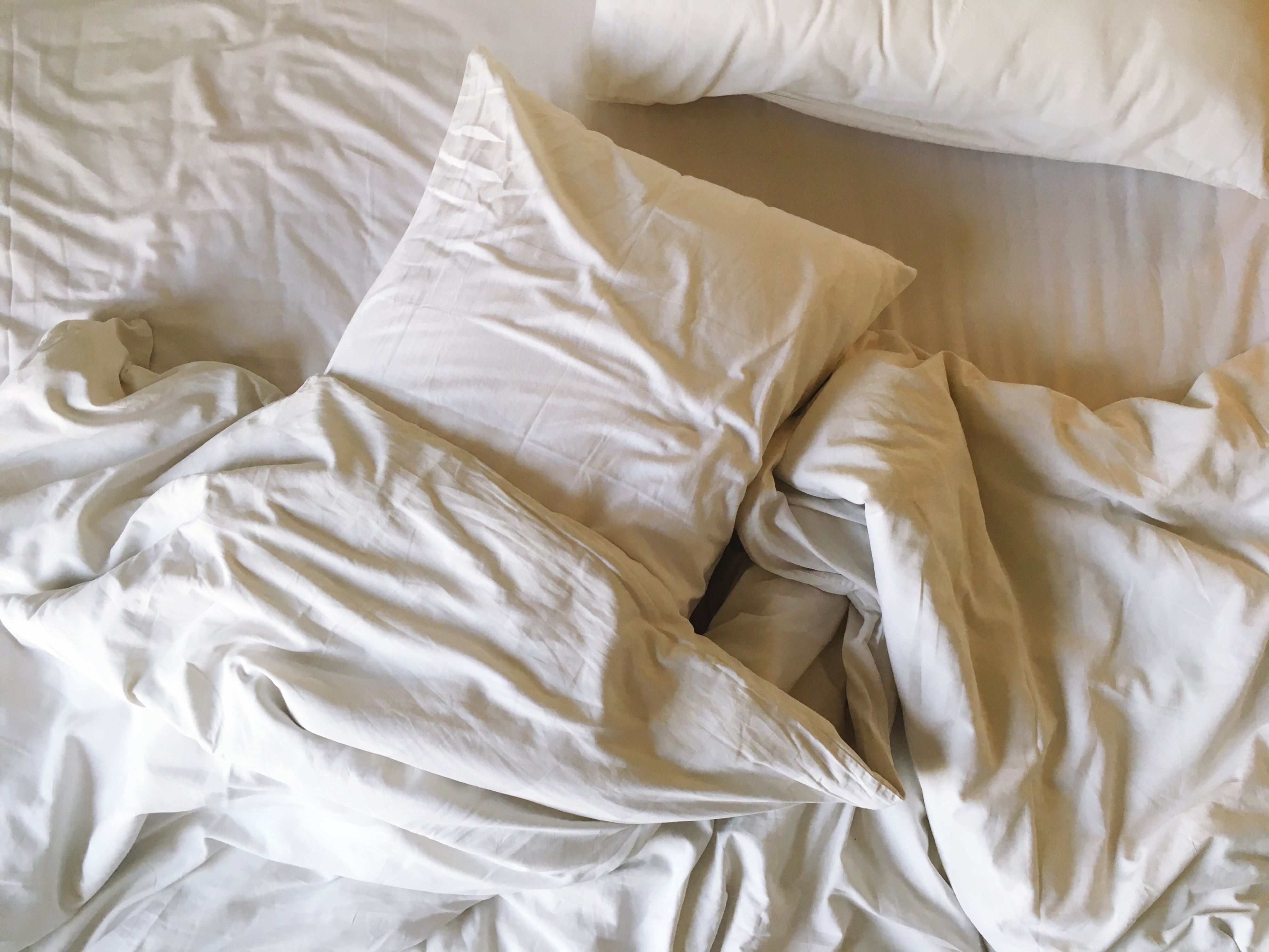 Here S Exactly How Often You Should Be Washing Your Sheets
