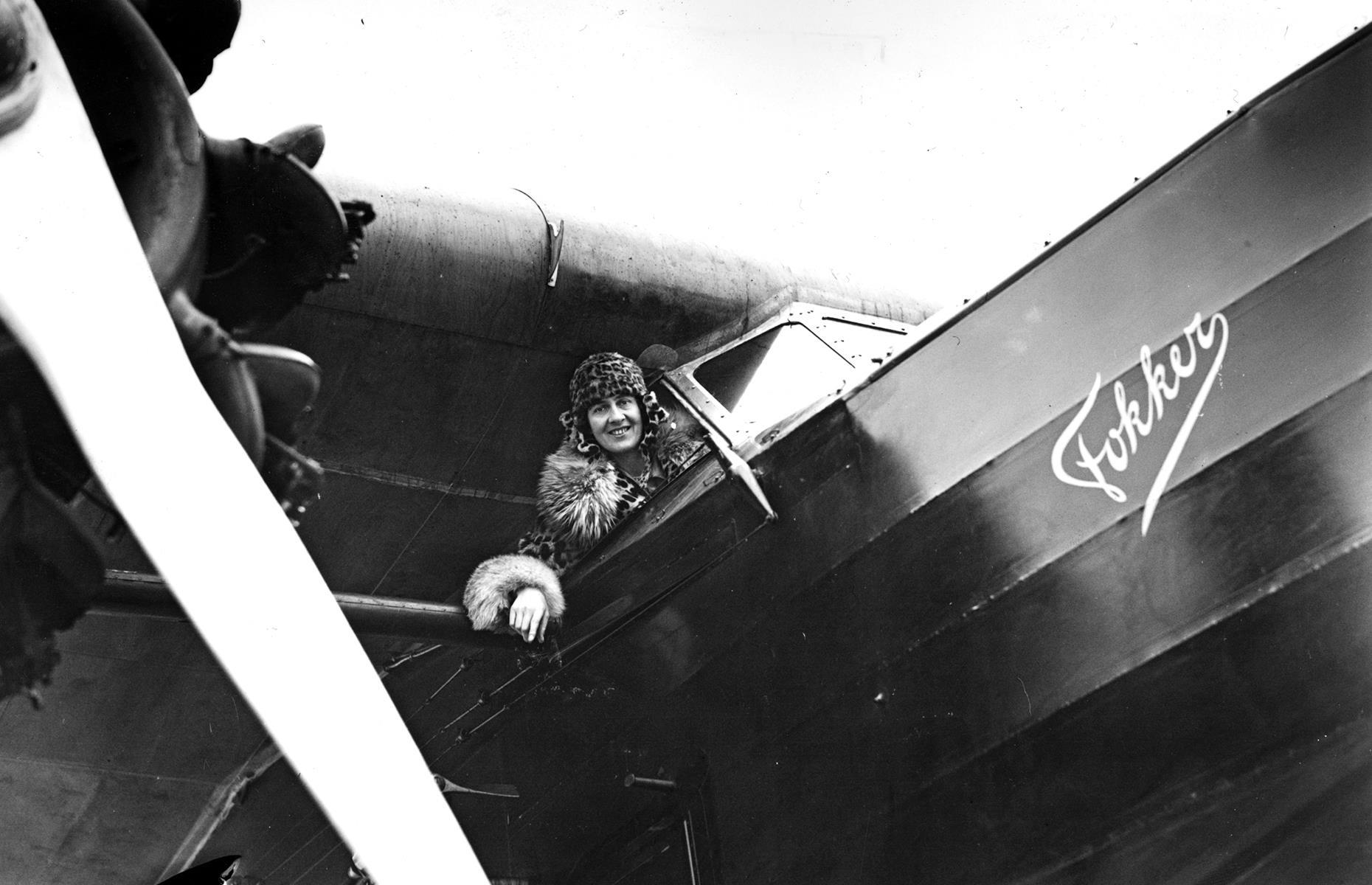 Slide 4 of 51: Other notable early commercial airlines included the now defunct Pan American Airways and KLM Royal Dutch Airlines, which is still in operation. KLM reached destinations all over Europe, including Copenhagen, London and Paris. This photo shows Lady Heath, the first female passenger-line pilot, in a KLM-owned Fokker aircraft.