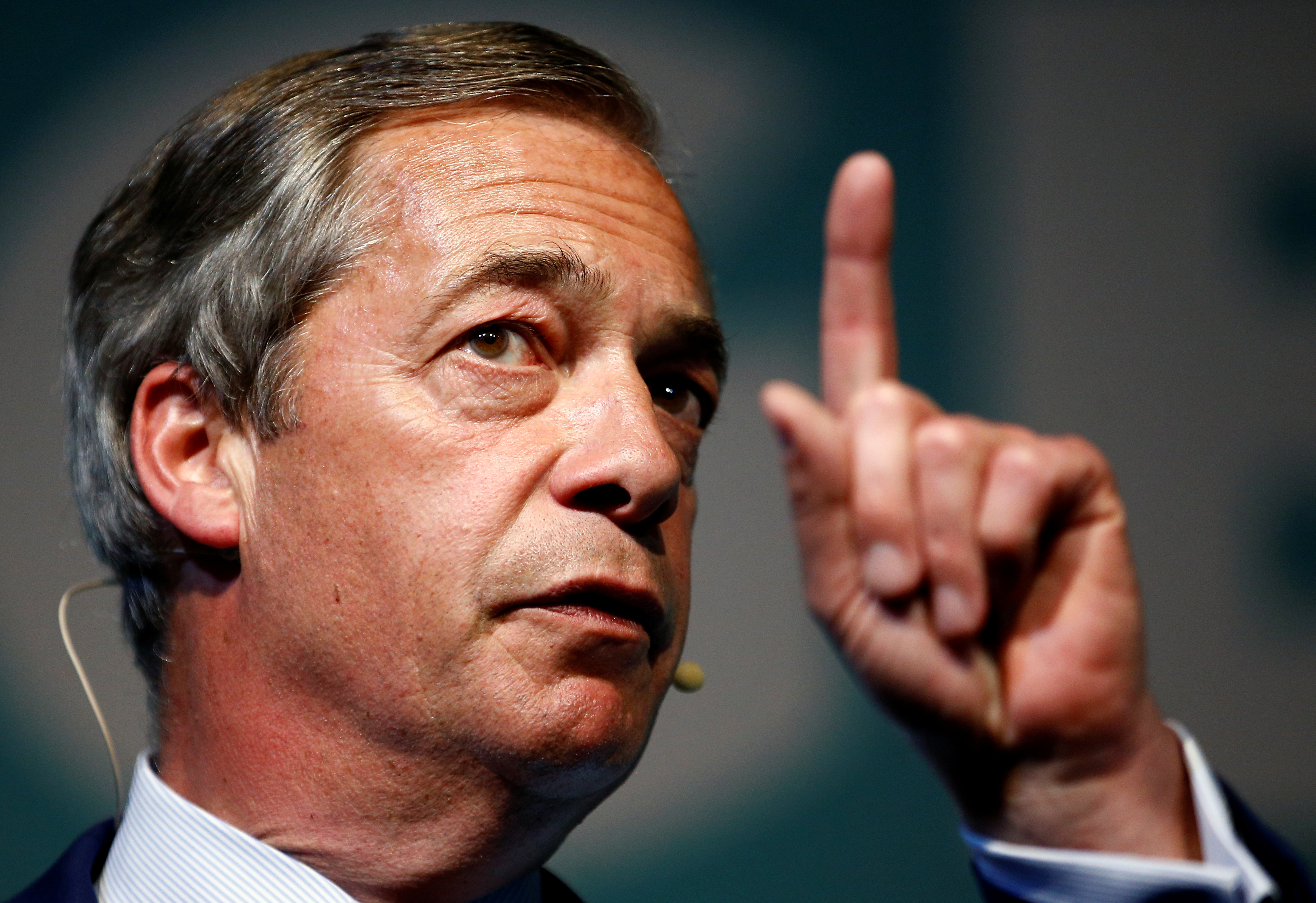 英国脱欧党领袖奈杰尔法拉奇