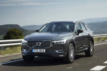 Research 2020
                  VOLVO XC60 pictures, prices and reviews