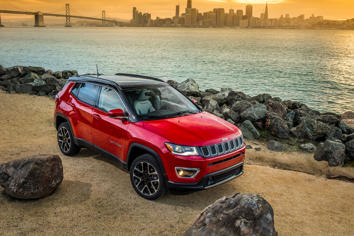 Research 2020
                  Jeep Compass pictures, prices and reviews
