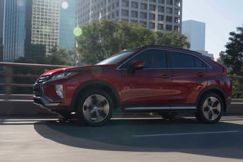 Research 2020
                  Mitsubishi ECLIPSE CROSS pictures, prices and reviews