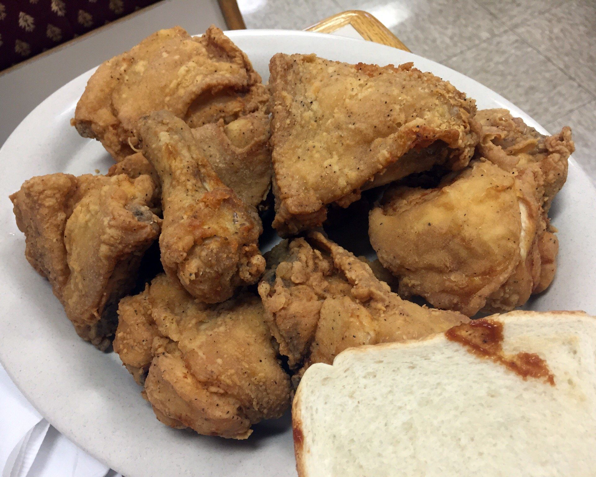 The Best HoleintheWall Joint for Fried Chicken in Every State