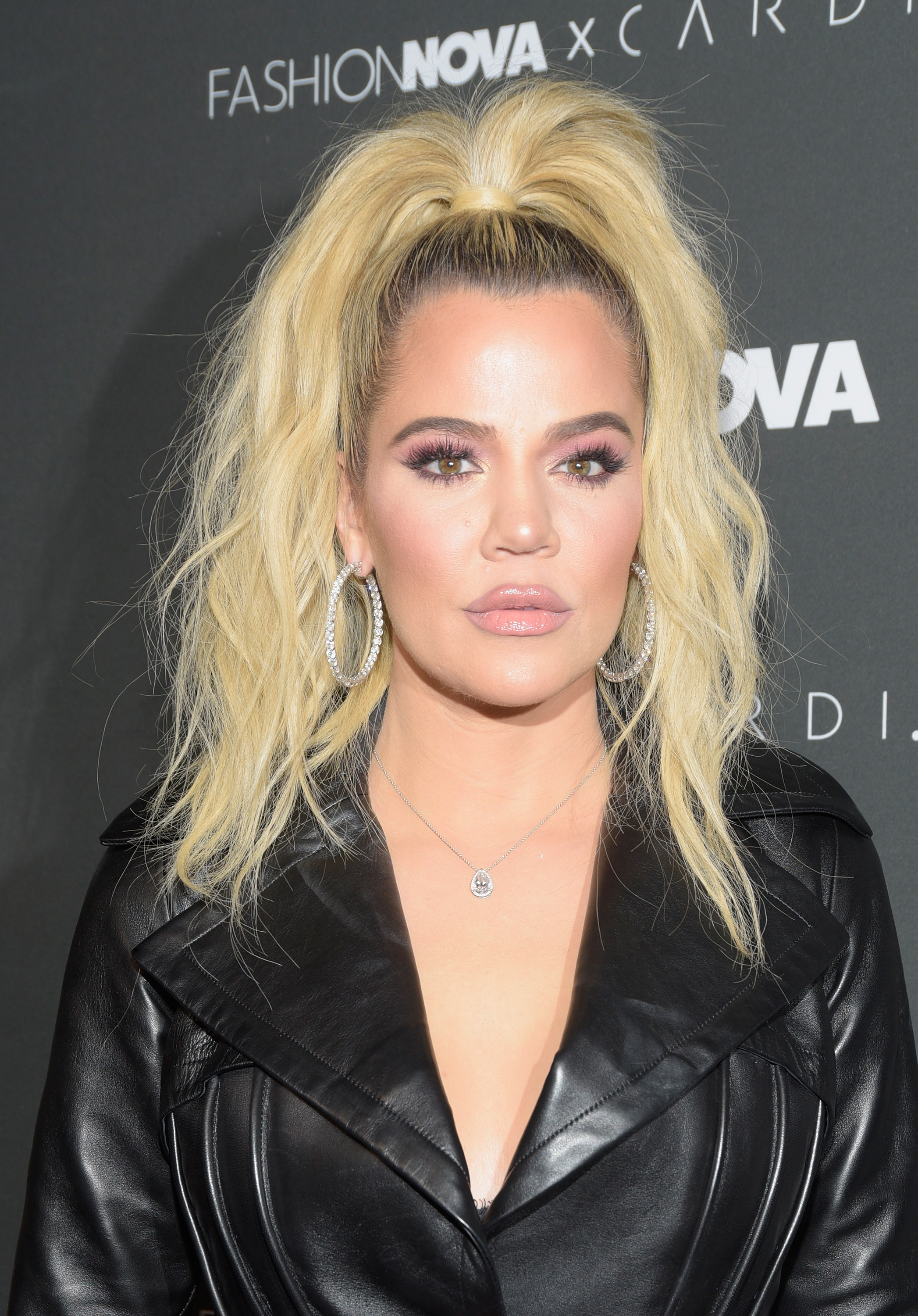 Khloe Kardashian Shuts Down Haters By Shutting Off Her Instagram