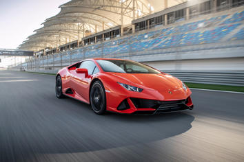 Research 2020
                  Lamborghini Huracan pictures, prices and reviews