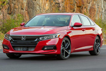 Research 2020
                  HONDA Accord pictures, prices and reviews
