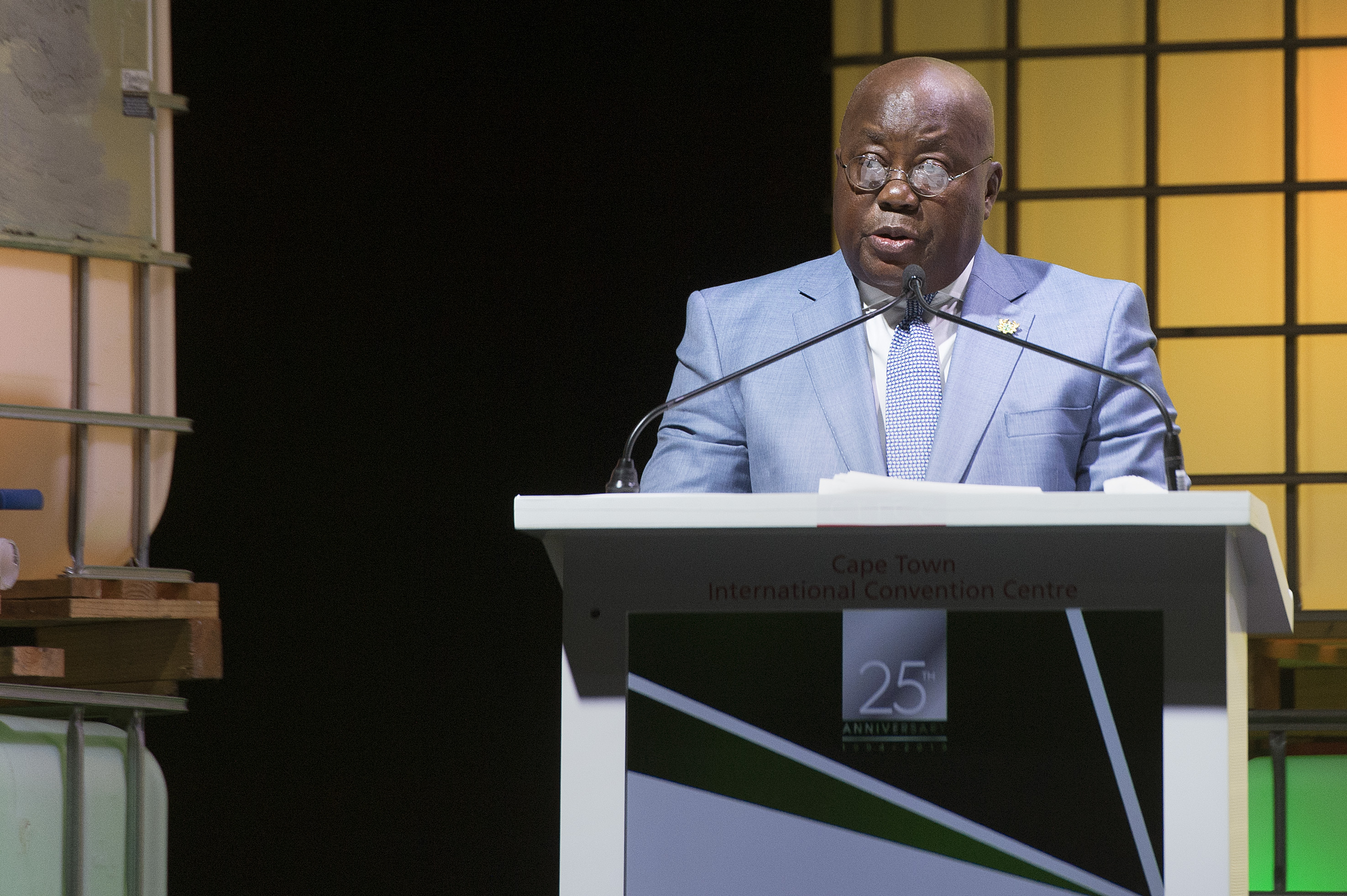 President Receives Humanitarian Award